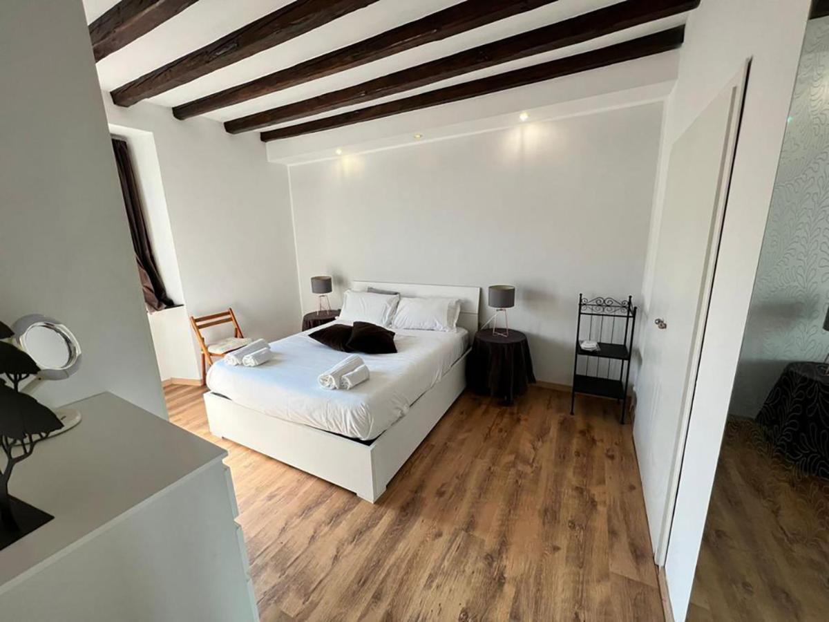 Lovely 1 Bdr Apartment In Paolo Sarpi Milaan Buitenkant foto
